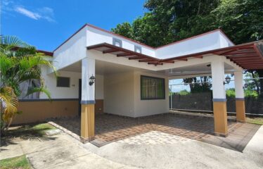 Casa en Residencias Málaga Bejuco