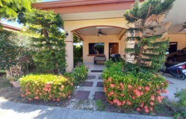 Beach house in Condominio Coral Jaco