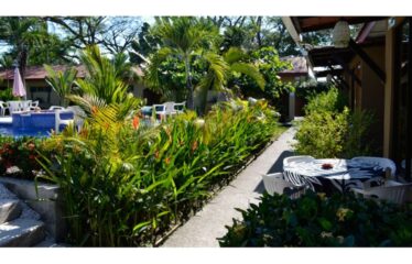 BEAUTIFUL HOTEL IN THE HEART OF JACO VILLA CREOLE