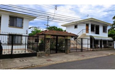 Large rental investment property with excellent location