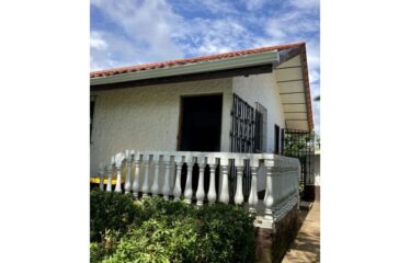 House in Parrita, Sabana de Los Angeles