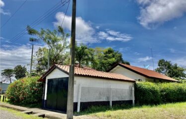 House in Parrita, Sabana de Los Angeles