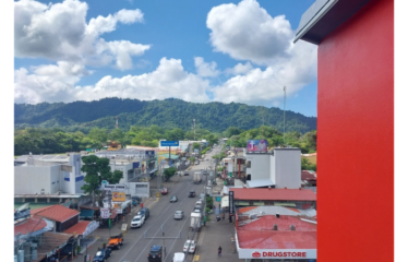 EDIFICIO DE 5 PISOS EN EL CENTRO DE JACO